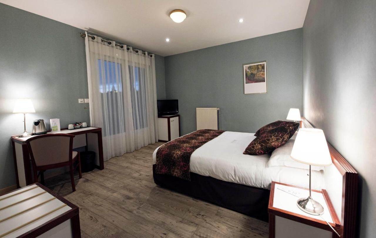 Hôtel Pédagogique Coeur d'Apcher Saint-Chély-dʼApcher Esterno foto
